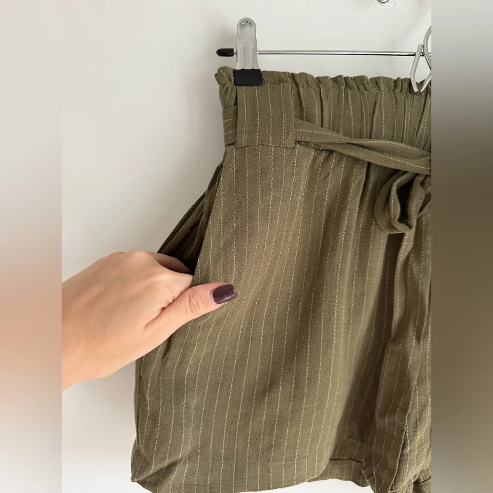 NEW HEM & THREAD Small Green Stripe‎ Linen Blend Shorts Elastic High Waist